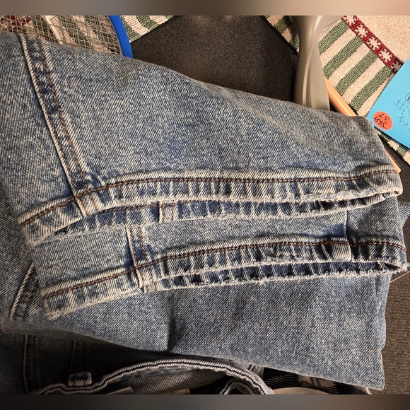 Cello Distressed Flare Blue Jeans (JEA37) - Picture 6 of 12